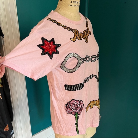 Baby pastel pink unisex sequin embroidered tshirt by Discount Universe - Picture 5 of 6